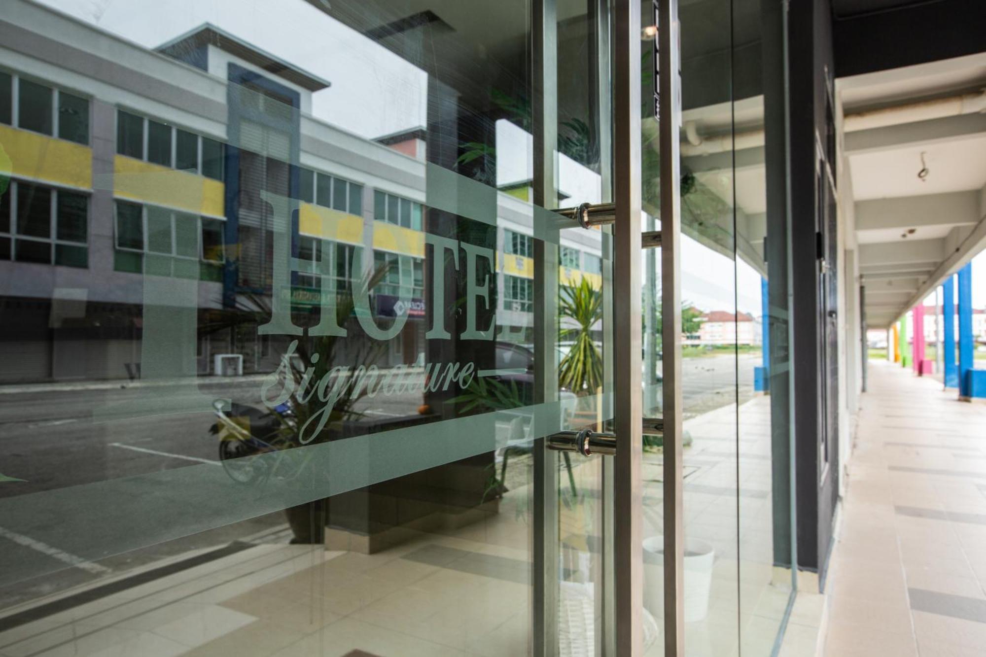 1 Hotel Signature Port Dickson Buitenkant foto
